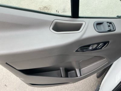 2024 Ford Transit Passenger Wagon XLT
