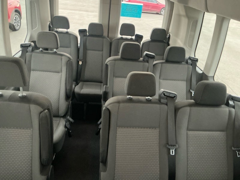2024 Ford Transit Passenger Wagon XLT