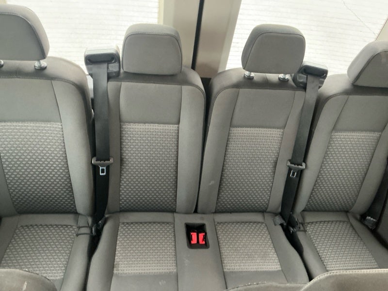 2024 Ford Transit Passenger Wagon XLT