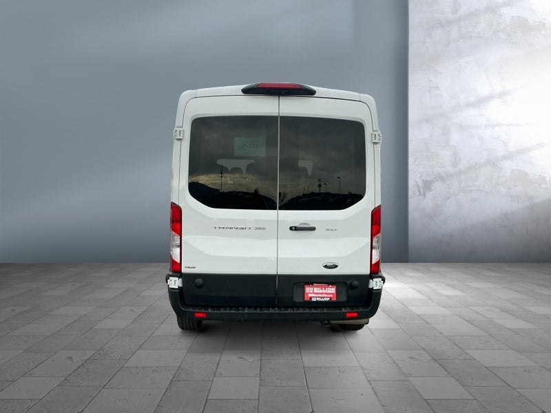 2024 Ford Transit Passenger Wagon XLT