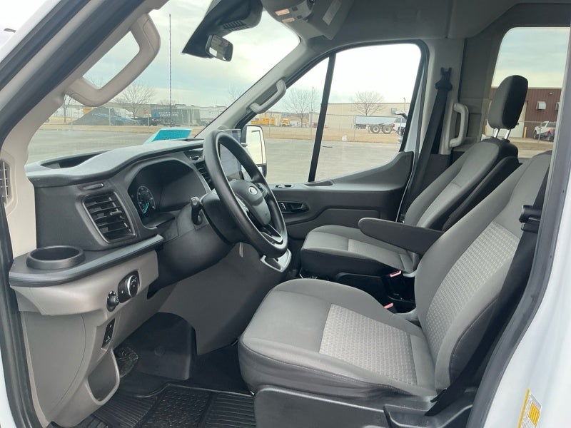 2024 Ford Transit Passenger Wagon XLT