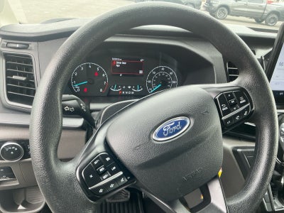 2024 Ford Transit Passenger Wagon XLT