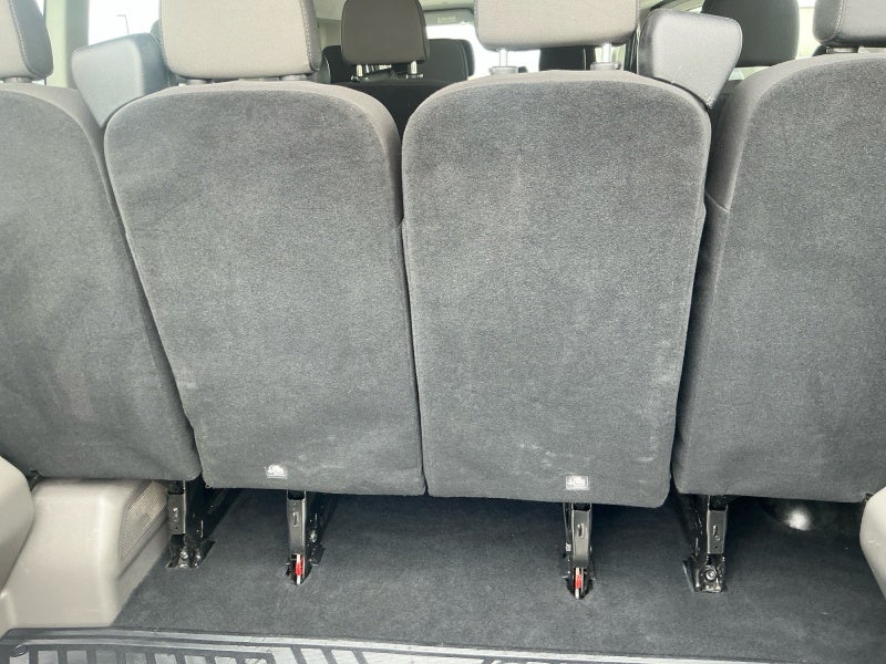 2024 Ford Transit Passenger Wagon XLT