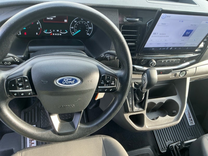 2024 Ford Transit Passenger Wagon XLT