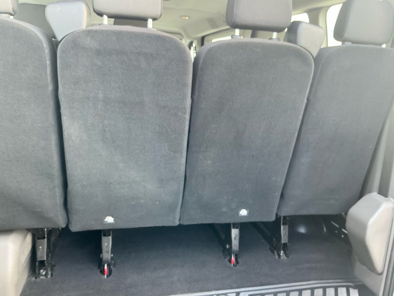 2024 Ford Transit Passenger Wagon XLT