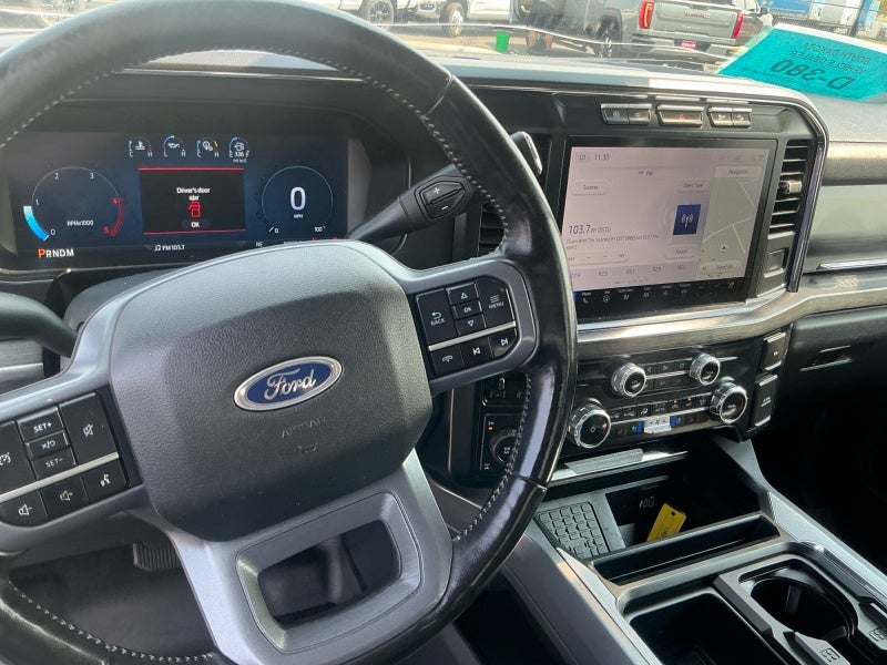 2024 Ford Super Duty F-350 SRW LARIAT