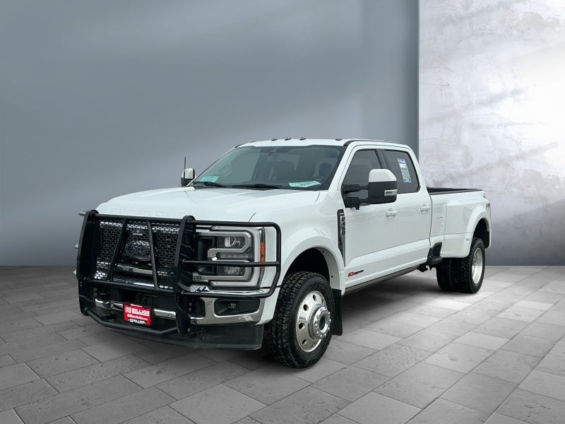 2023 Ford Super Duty F-450 DRW LARIAT