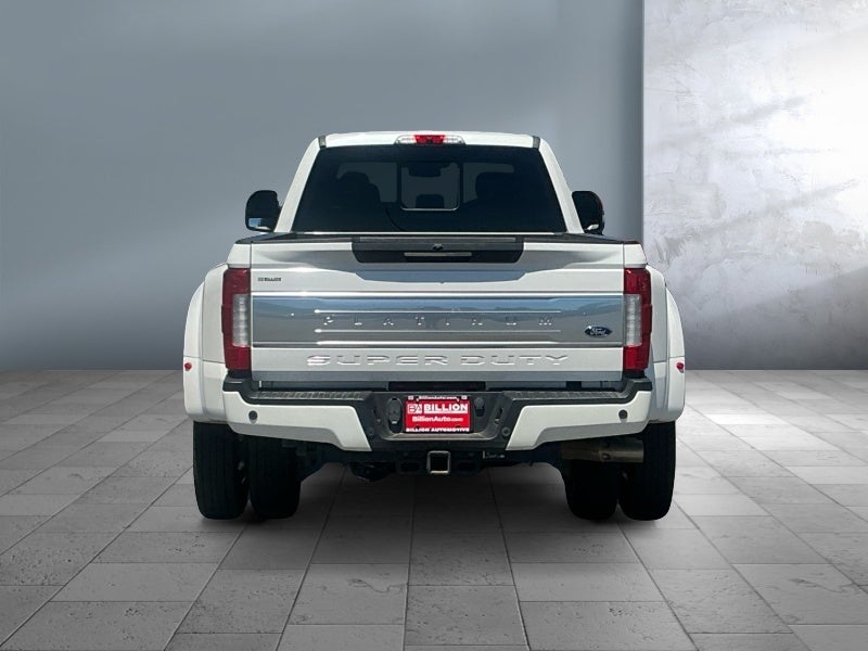 2019 Ford Super Duty F-450 DRW Platinum