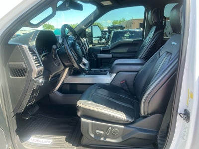 2019 Ford Super Duty F-450 DRW Platinum