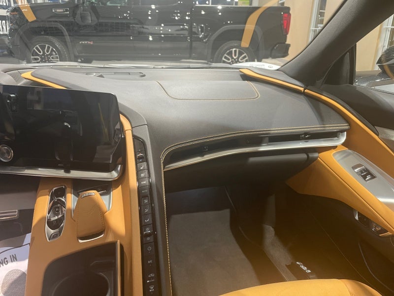 2023 Chevrolet Corvette 2LT