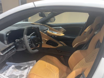 2023 Chevrolet Corvette 2LT