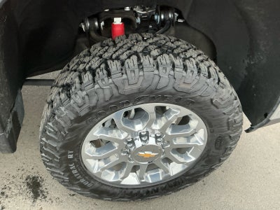 2025 Chevrolet Silverado 2500HD LTZ