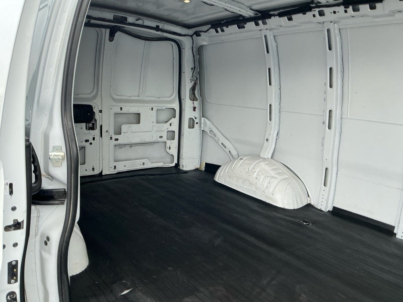2025 Chevrolet Express Cargo Van RWD 2500 135"