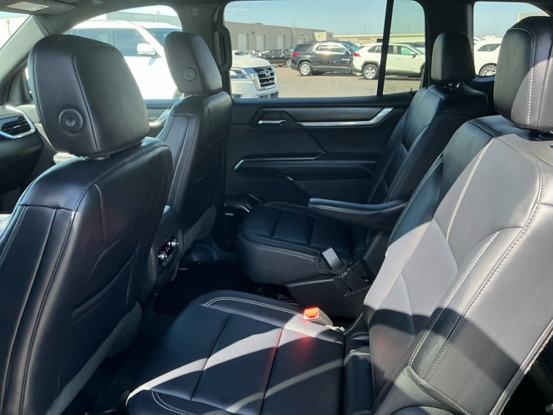 2026 GMC Acadia AWD Elevation