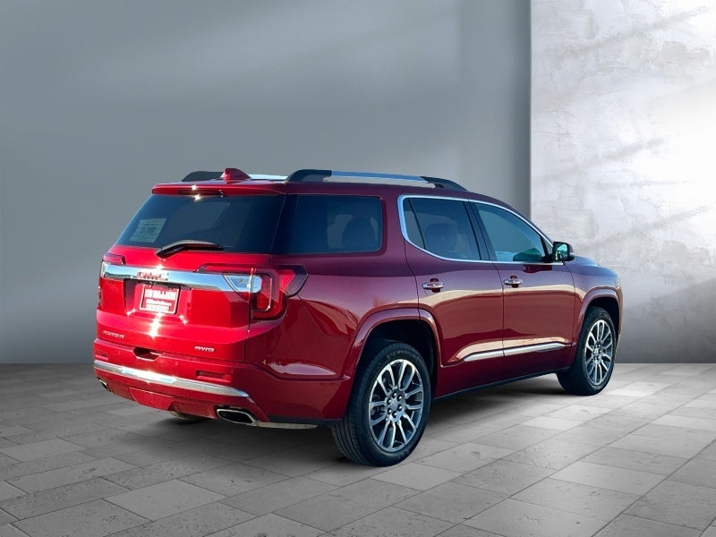 2021 GMC Acadia Denali