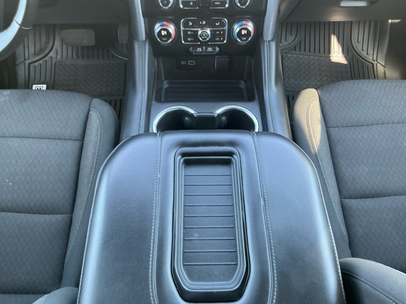 2024 GMC Yukon XL SLE