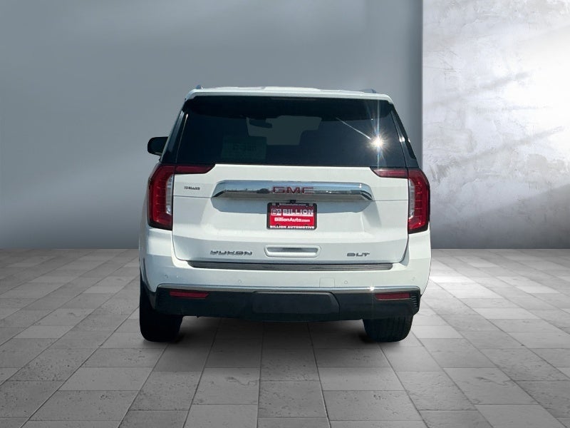 2022 GMC Yukon XL SLT