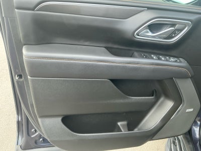 2023 GMC Yukon XL AT4