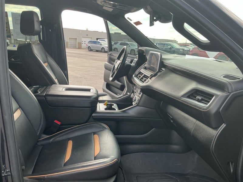 2023 GMC Yukon XL AT4