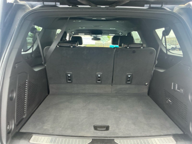 2023 GMC Yukon XL AT4