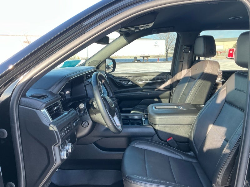 2023 GMC Yukon XL Denali