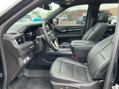 2023 GMC Yukon XL Denali