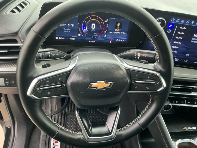 2026 Chevrolet Traverse AWD LT