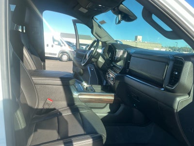 2024 GMC Sierra 2500HD SLT
