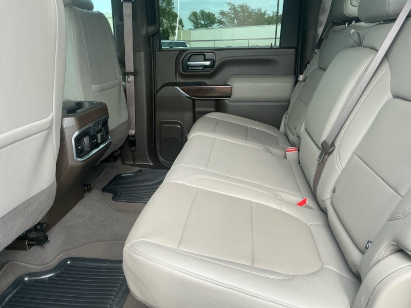 2023 GMC Sierra 2500HD SLT
