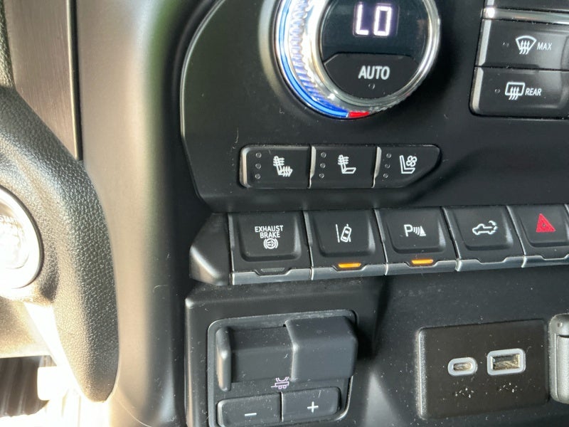 2023 GMC Sierra 2500HD AT4