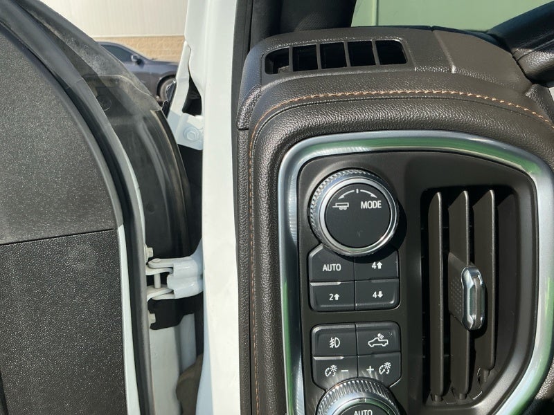 2023 GMC Sierra 2500HD AT4