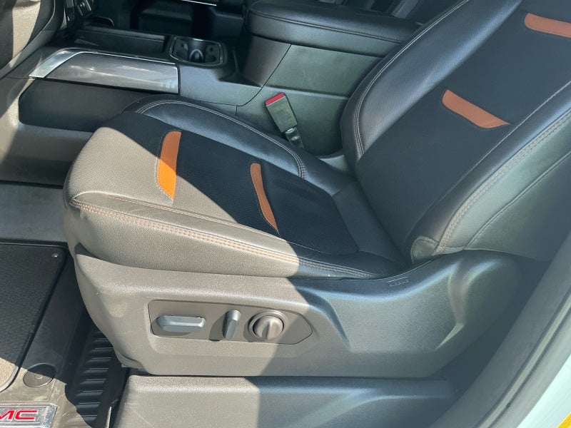 2023 GMC Sierra 2500HD AT4