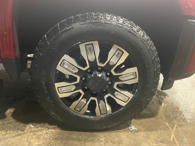 2024 GMC Sierra 2500HD Denali