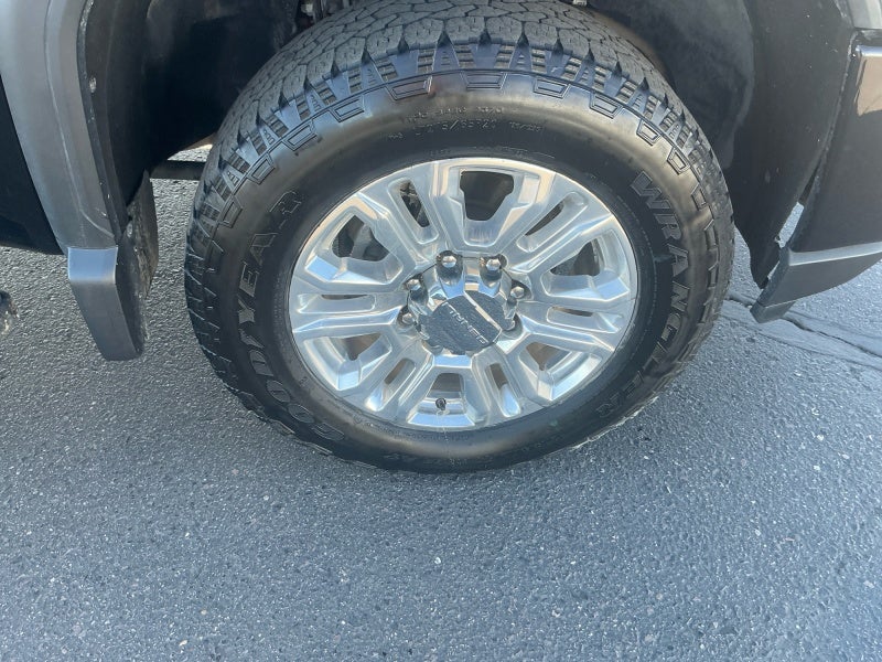 2023 GMC Sierra 2500HD Denali