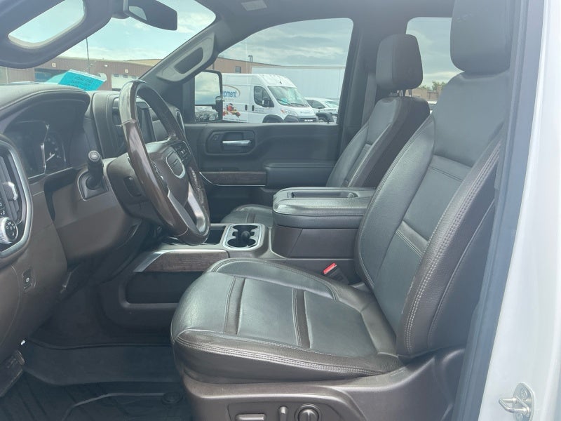 2022 GMC Sierra 2500HD Denali