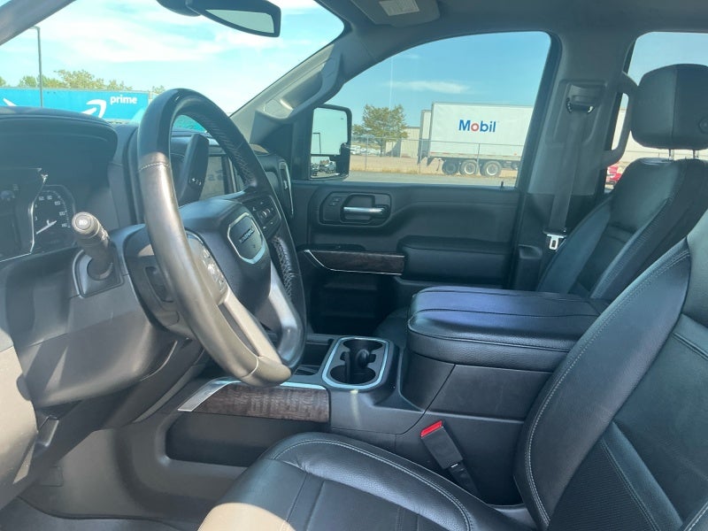 2023 GMC Sierra 2500HD Denali