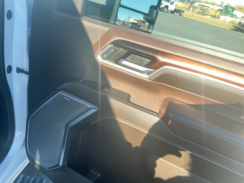 2024 GMC Sierra 3500HD Denali