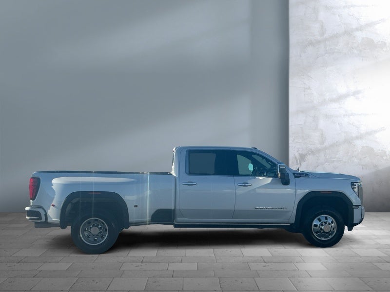 2024 GMC Sierra 3500HD Denali