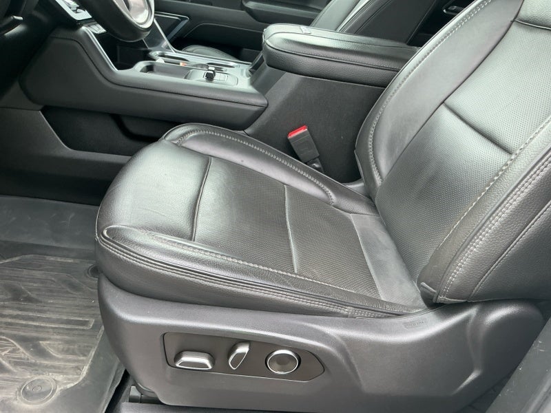 2024 GMC Sierra 3500HD Denali