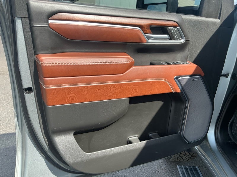 2024 GMC Sierra 2500HD Denali Ultimate