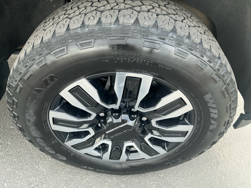 2024 GMC Sierra 3500HD Denali Ultimate