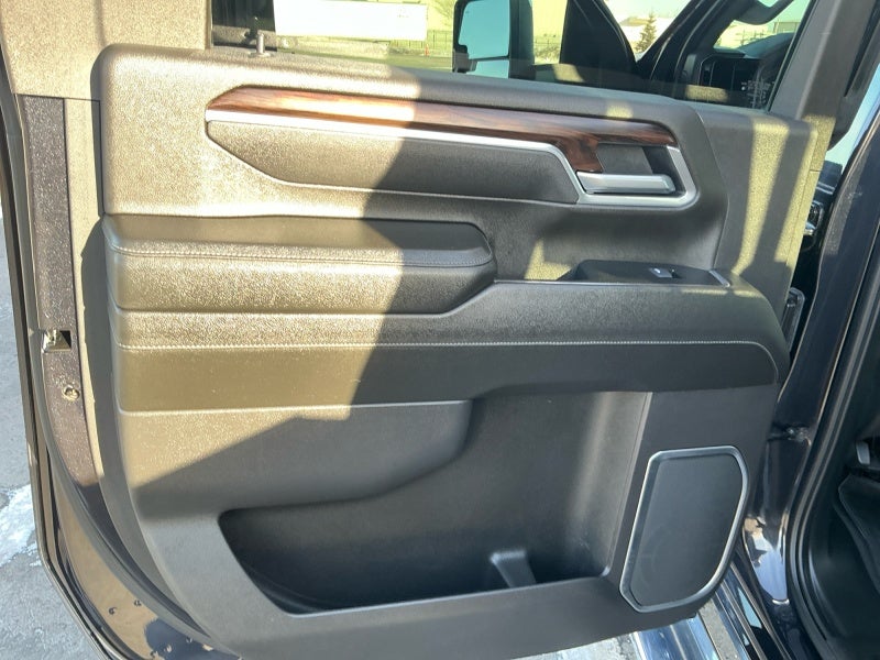 2025 GMC Sierra 2500HD SLT