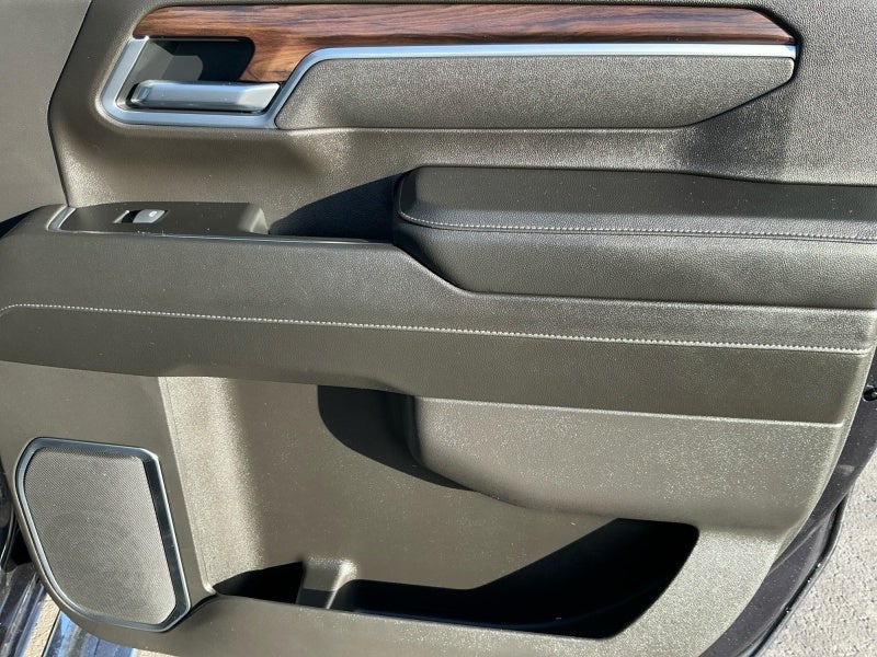 2025 GMC Sierra 2500HD SLT