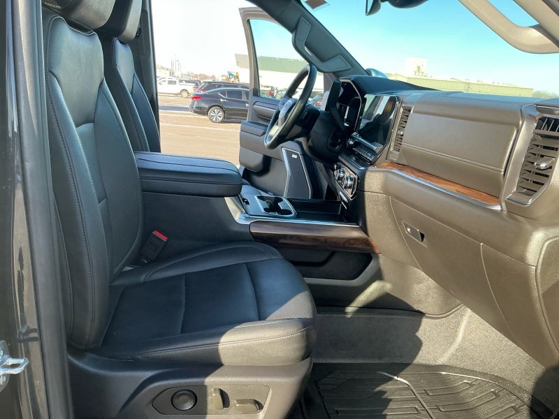 2025 GMC Sierra 2500HD SLT