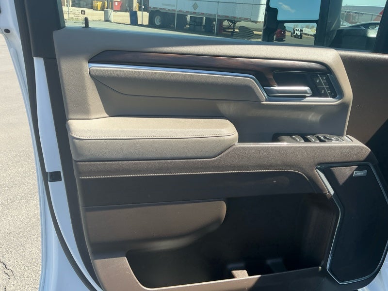 2025 GMC Sierra 2500HD SLT