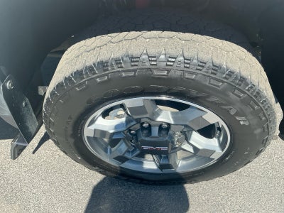 2025 GMC Sierra 2500HD SLT