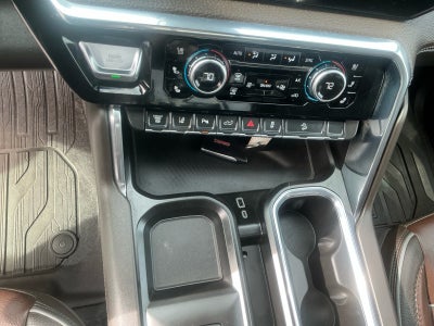 2025 GMC Sierra 3500HD Denali