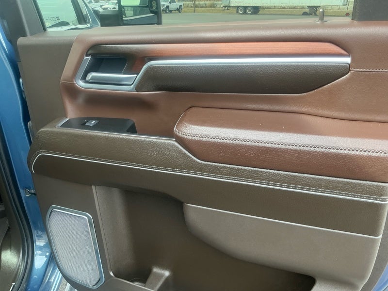 2025 GMC Sierra 3500HD Denali