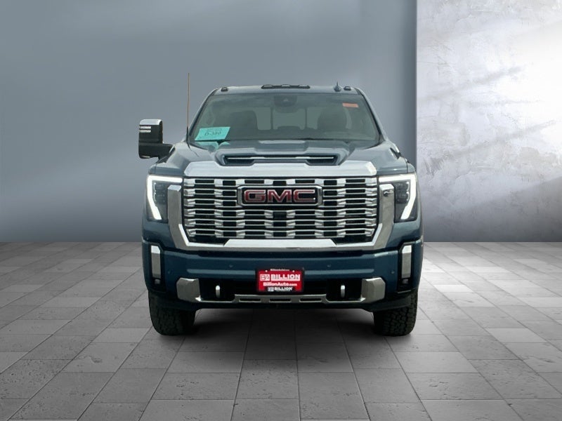 2025 GMC Sierra 3500HD Denali
