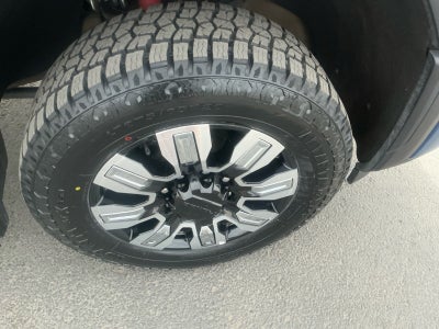 2025 GMC Sierra 3500HD Denali